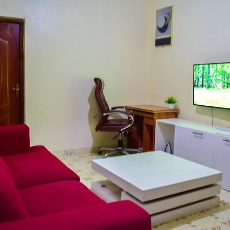 Linet'S Apartment Nyeri Luaran gambar